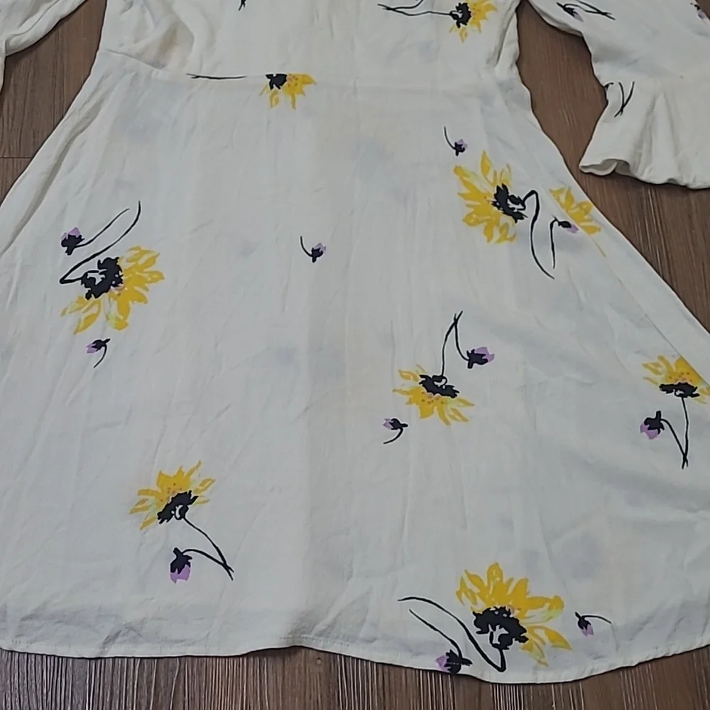 Free People Cream‎ Fabric Detail
